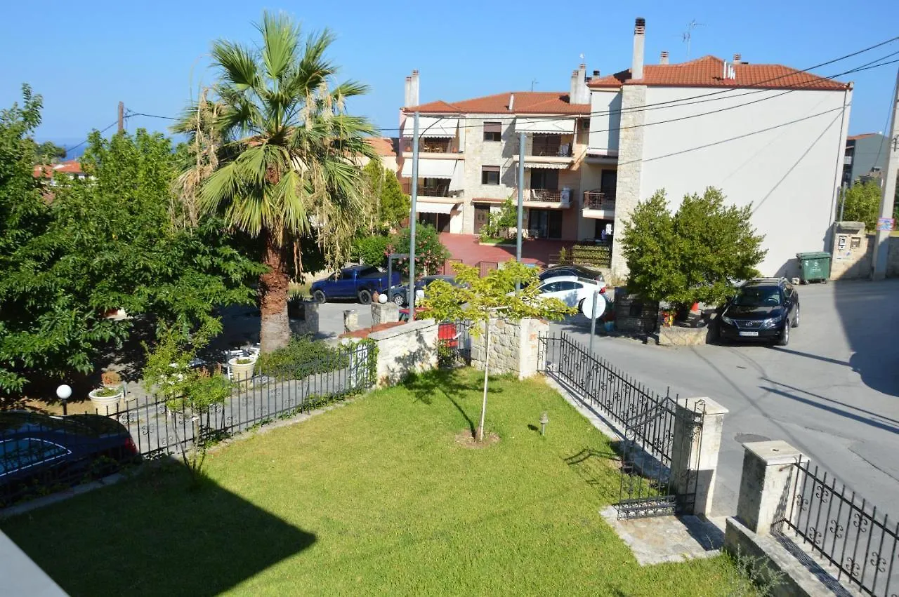 Elite Suites Áfitos 0*,