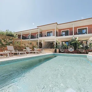Samari Hotel